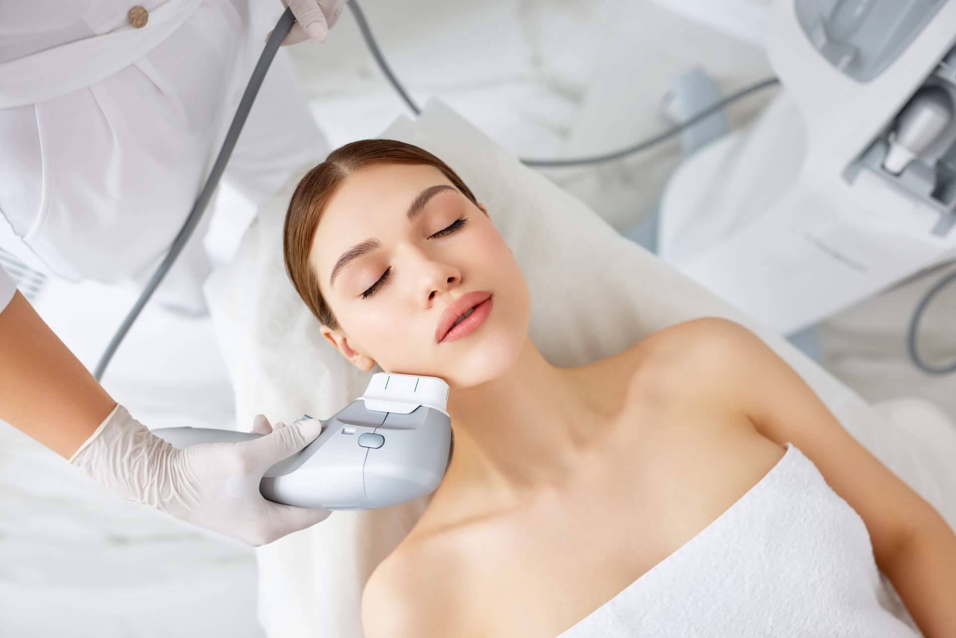 Montar un centro de estética con los materiales de Comercial Estética