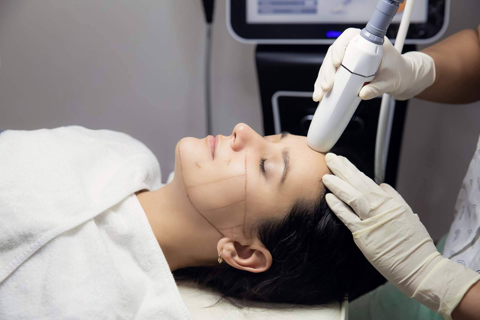 HIFU Facial con Ultrasonidos, la apuesta de CB Clinic