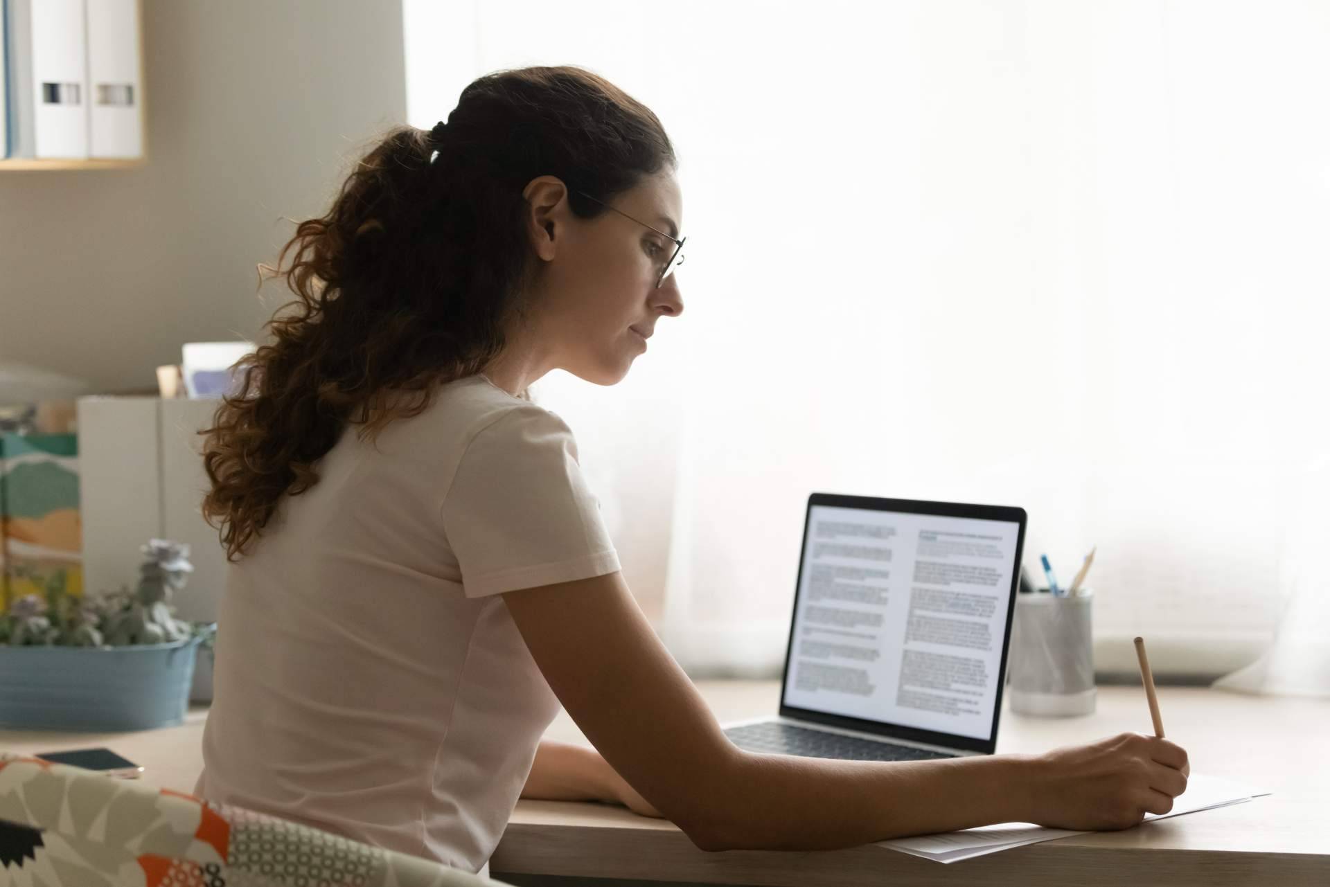 Servicios de traductor jurado Madrid ofrecidos por ENAI E-Consulting Internacional