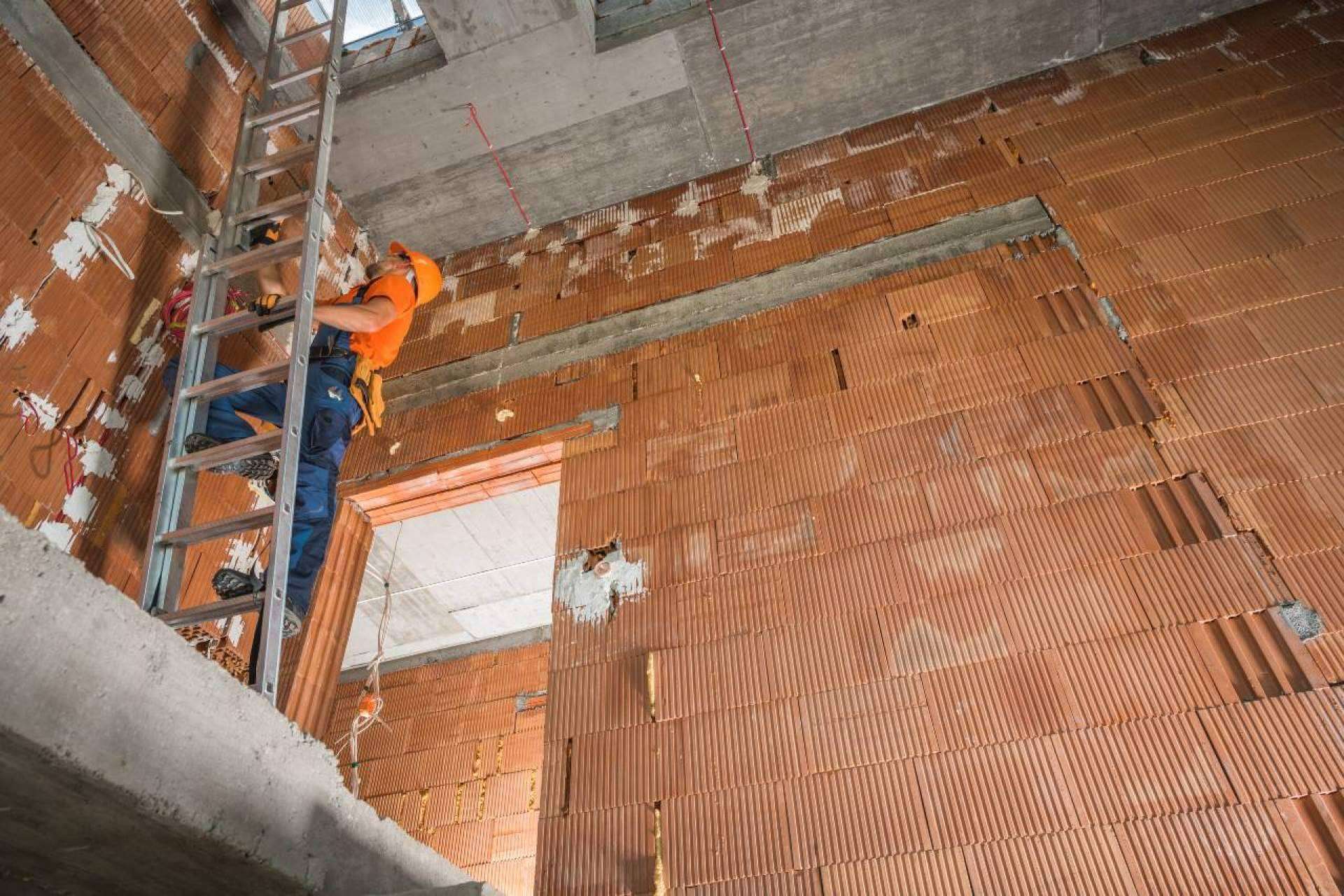 Construcción y mantenimiento para empresas en Murcia de la mano de Cymento