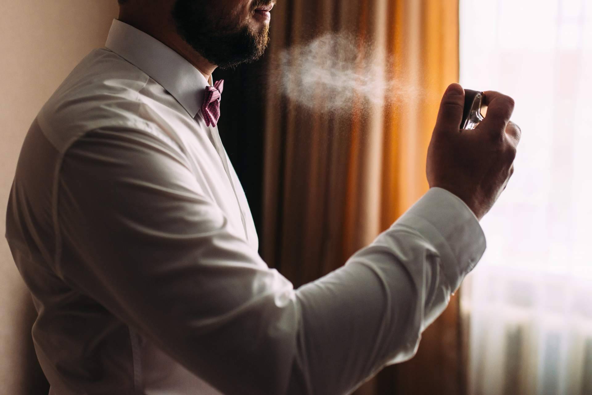 ¿Cómo son los perfumes de hombre de larga duración de Larome Paris?
