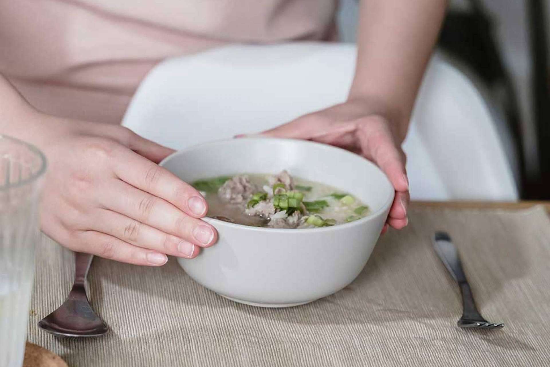 ¿Por qué es saludable el caldo ecológico con nutrientes y colágeno?