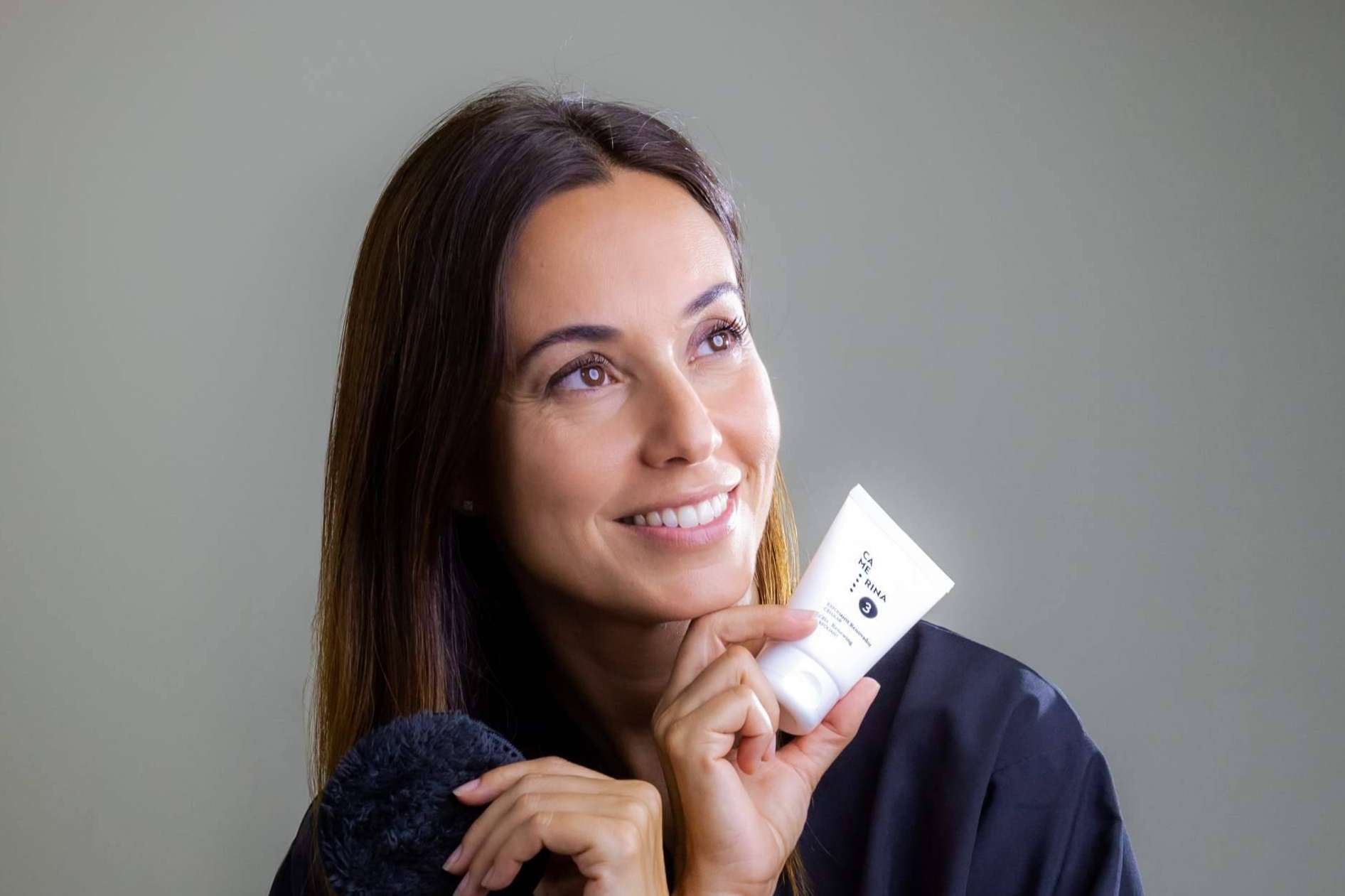 Las rutinas faciales de Camerina Cosmetics que permiten la triple limpieza