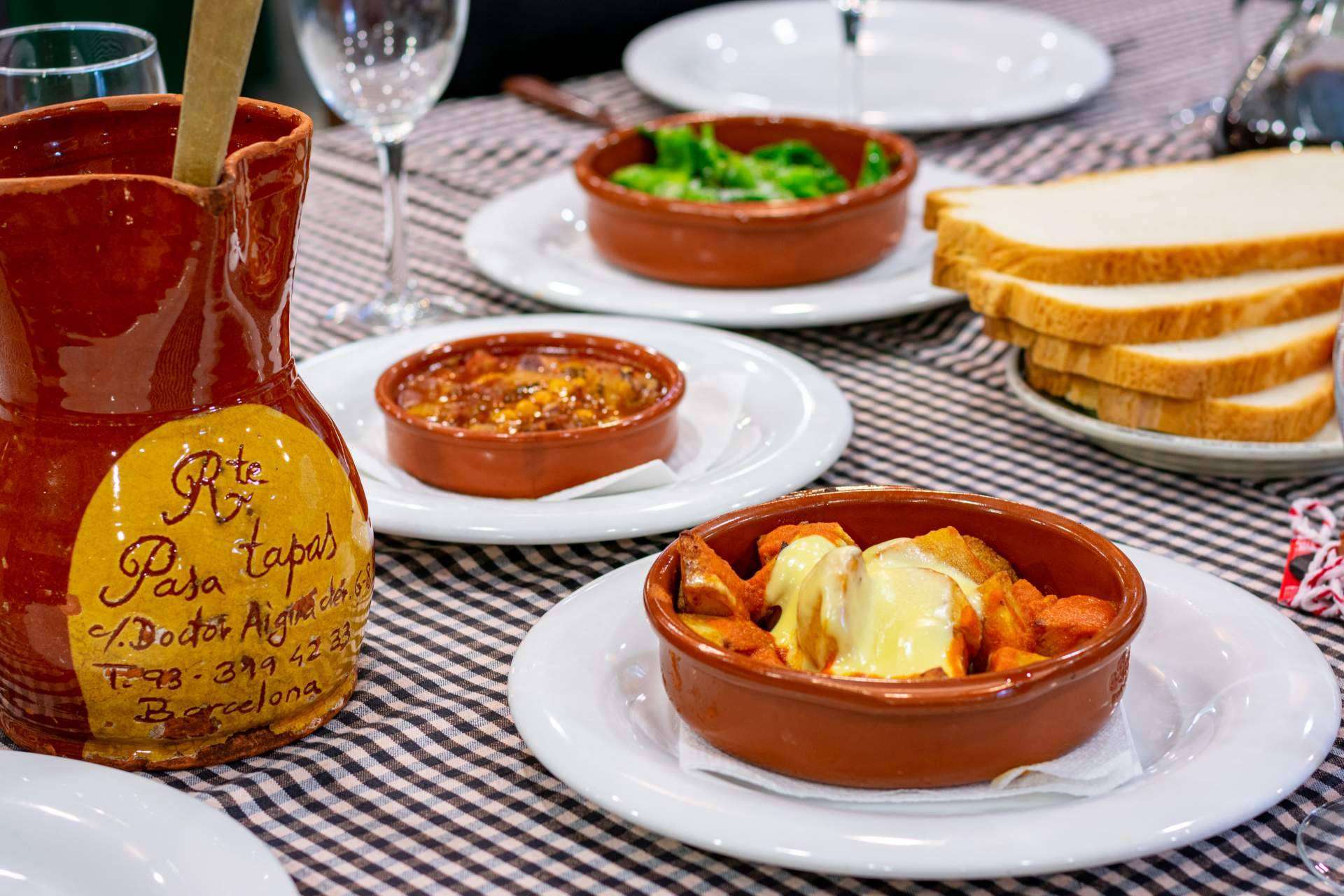 Pasa Tapas, el restaurante de comida tradicional que se esconde en medio de la Barceloneta