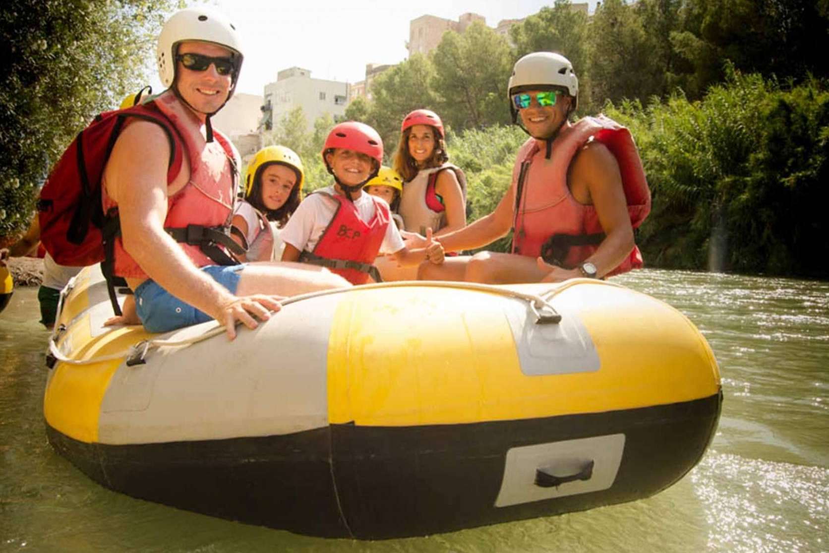 La experiencia del rafting con Descenso del Segura
