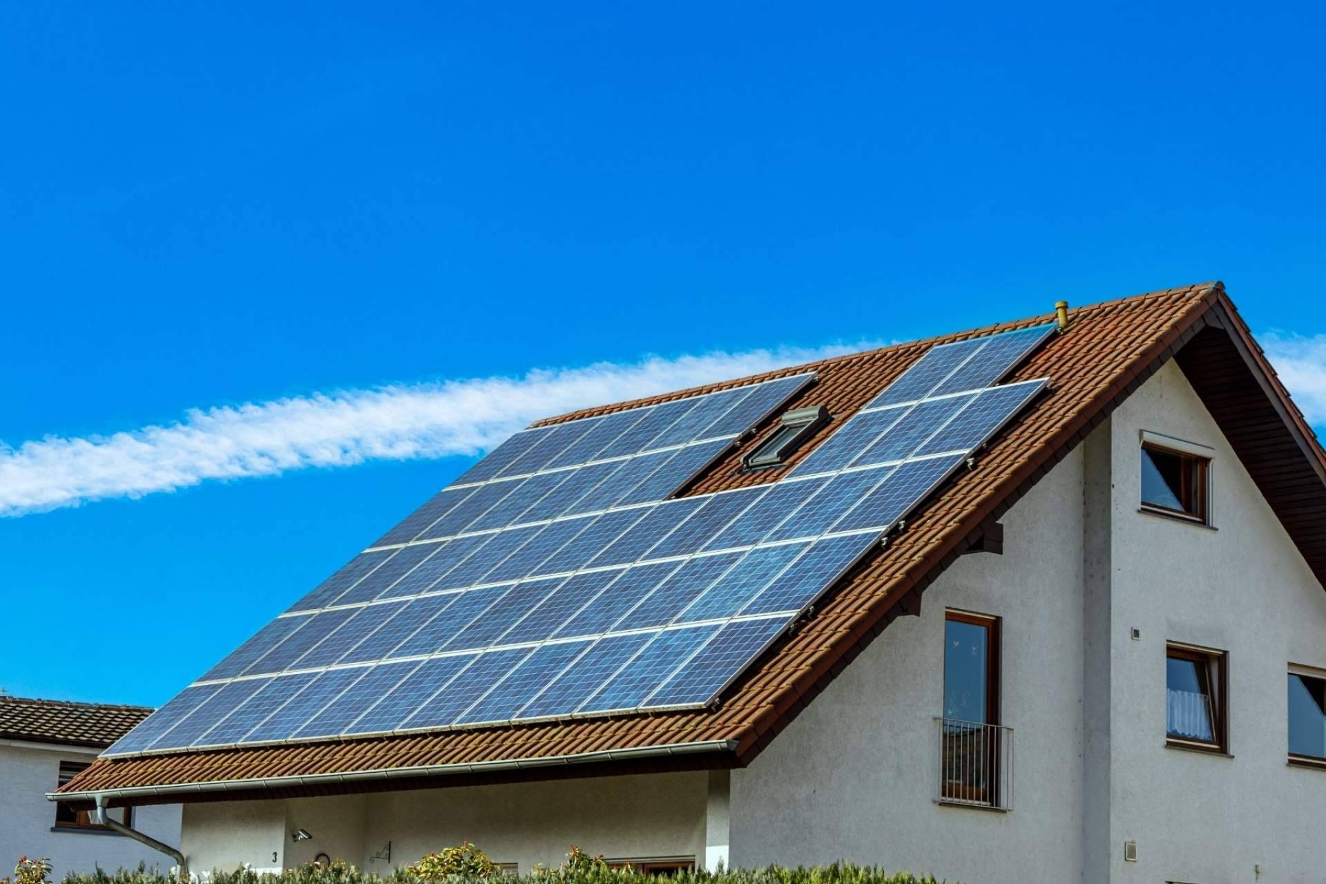 Aprovechar las placas solares utilizando optimizadores, con Ingeniería MASRED