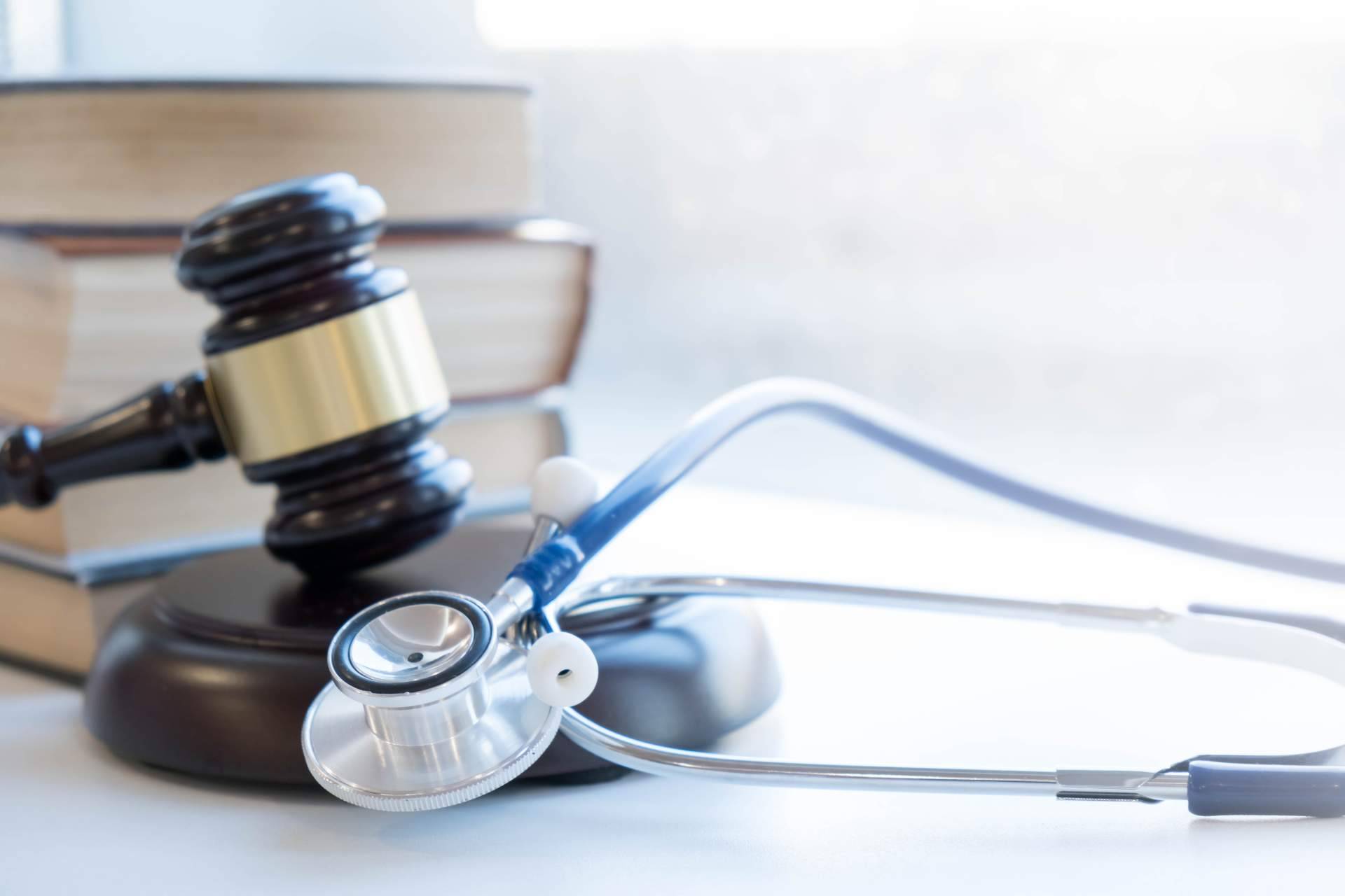 Soler Naharro, eficiencia en reclamos ante negligencia médica en el área estética