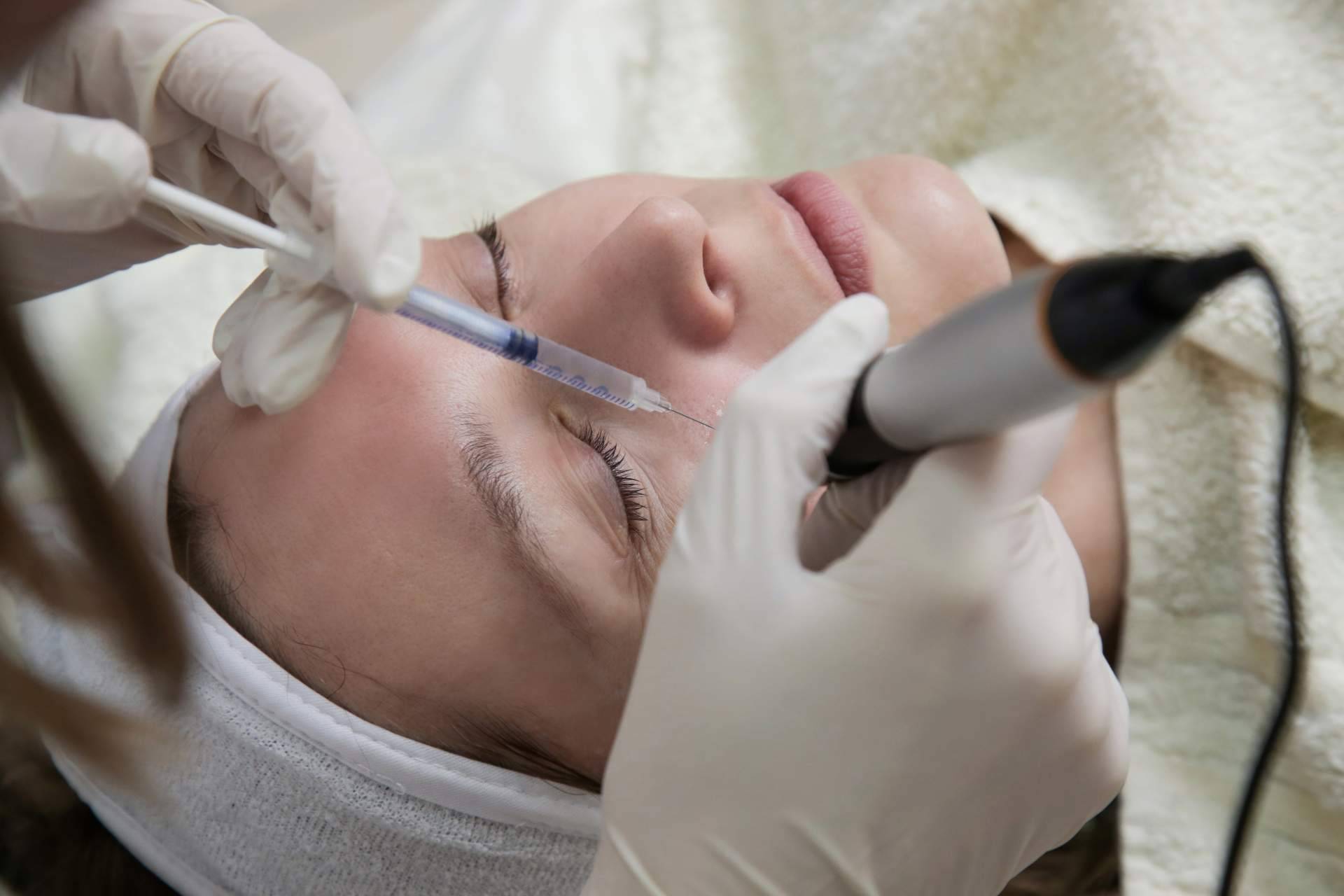 Los tratamientos faciales de Policlinica ICD son una alternativa para preparar el rostro esta primavera