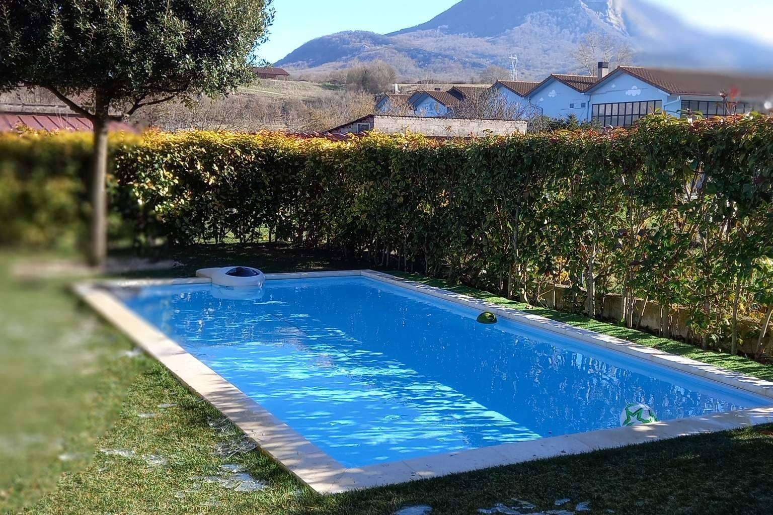 Hacer turismo en Navarra y desconectar en la Casa Rural Ixurkonea