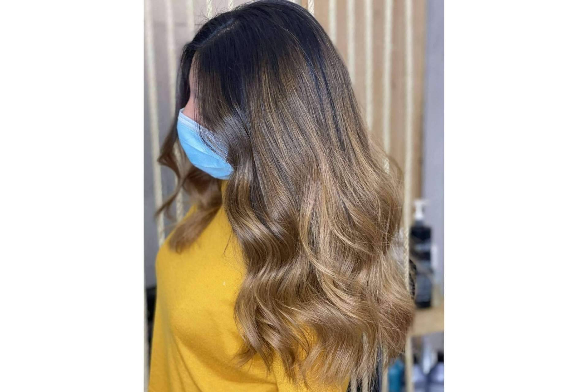 Especialistas en las últimas técnicas en coloración capilar como el balayage Madrid, DIM Salón