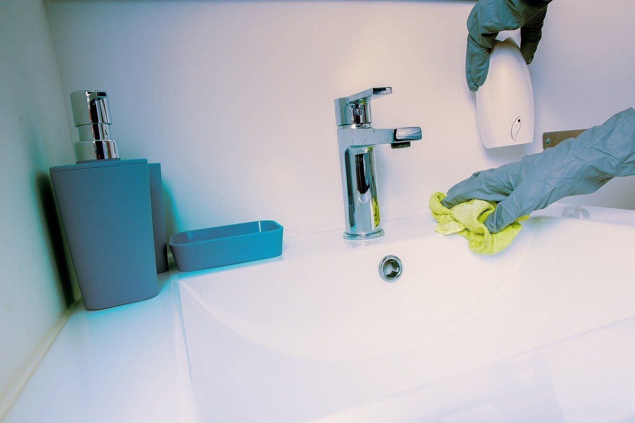 En la limpieza del hogar hay algunos productos y utensilios imprescindibles que no pueden faltar, según Limpieza Pulido