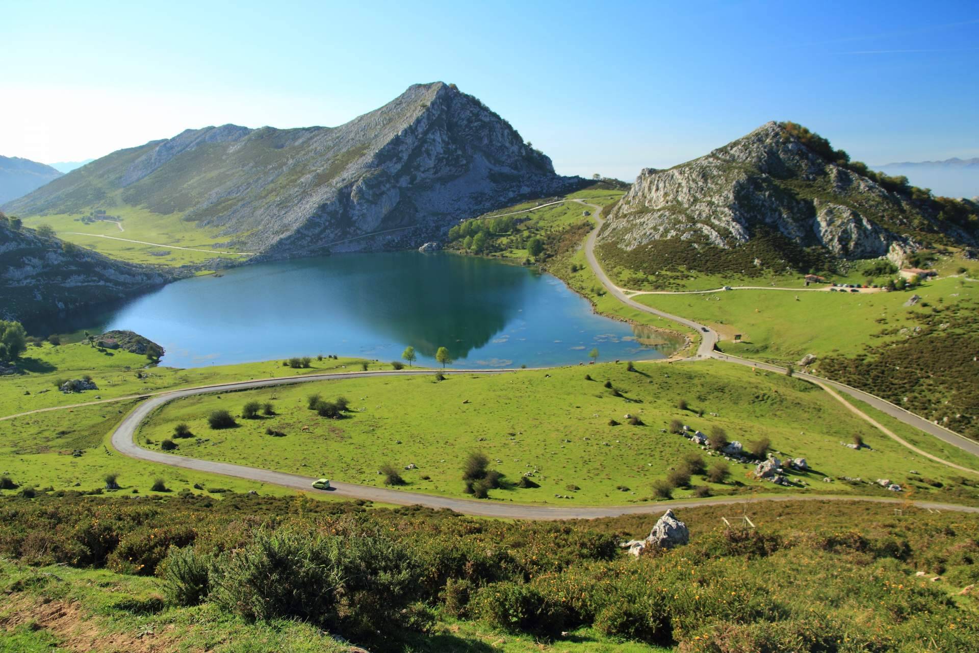 El paisaje idílico del noroeste de España es un lugar especial para vivir, comenta Iberia North