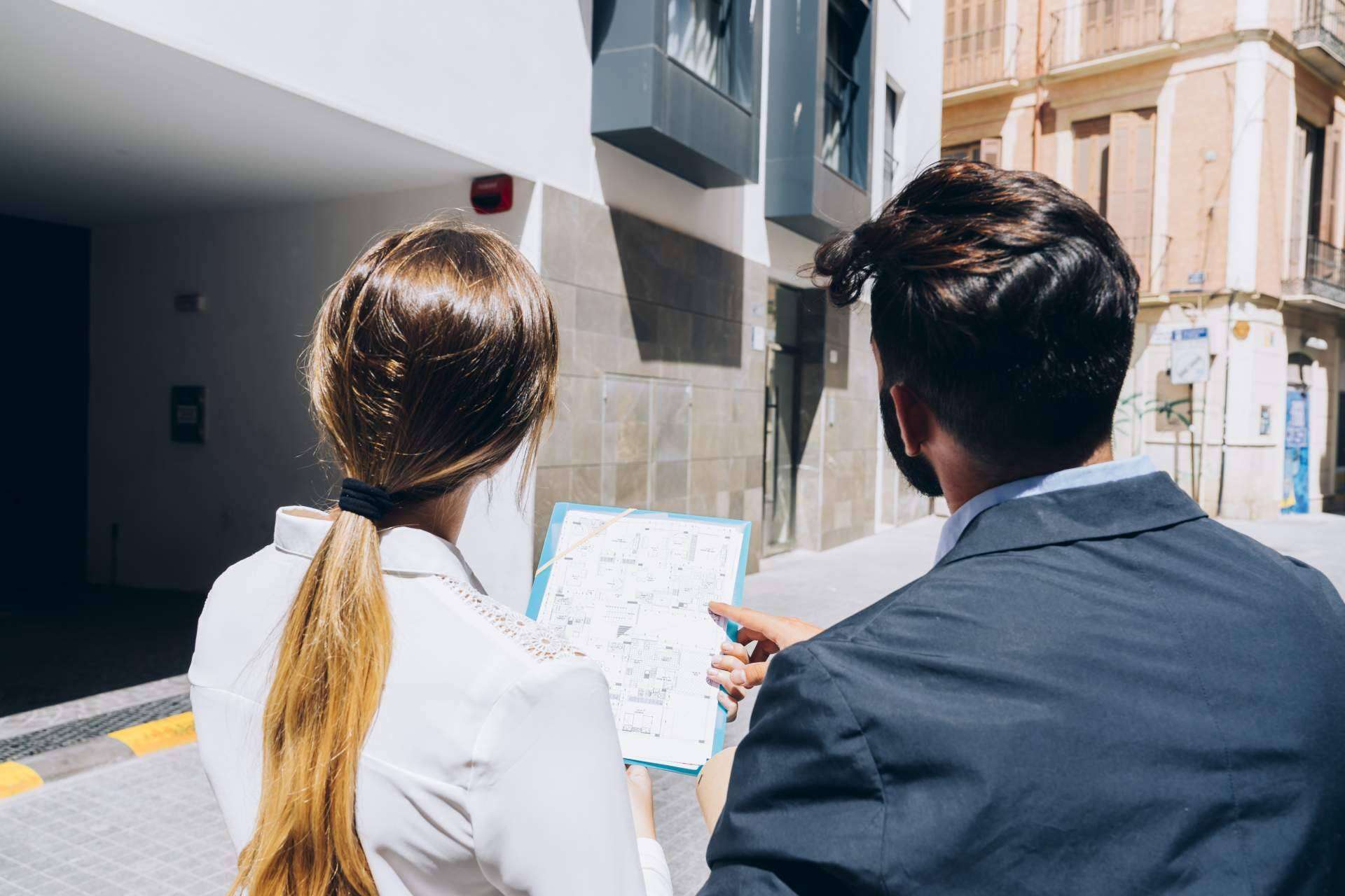 Locales comerciales, las ventajas de contratar un Seguro de Impago de Alquiler