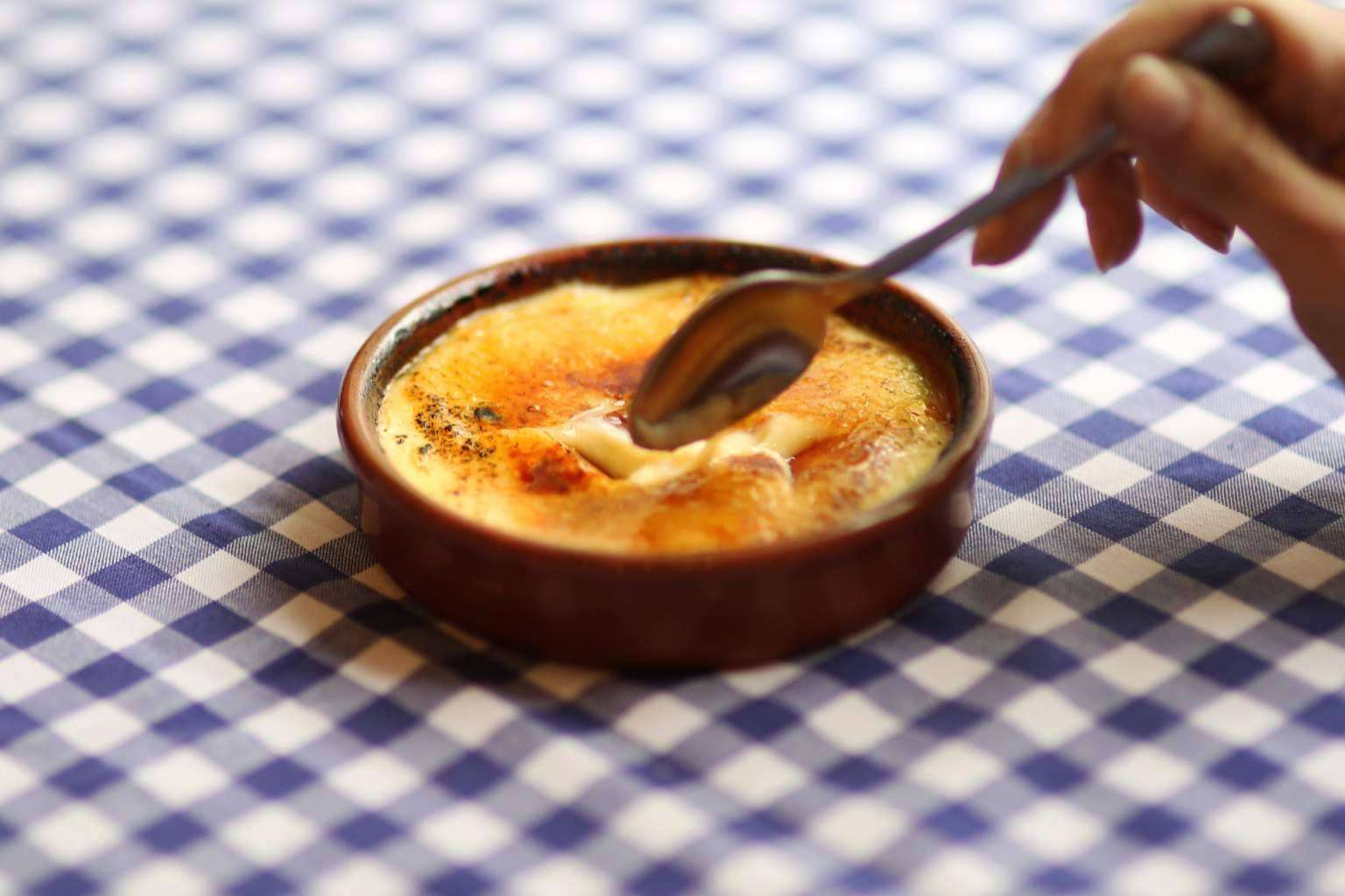 Comida a la brasa en el restaurante Pasa Tapas
