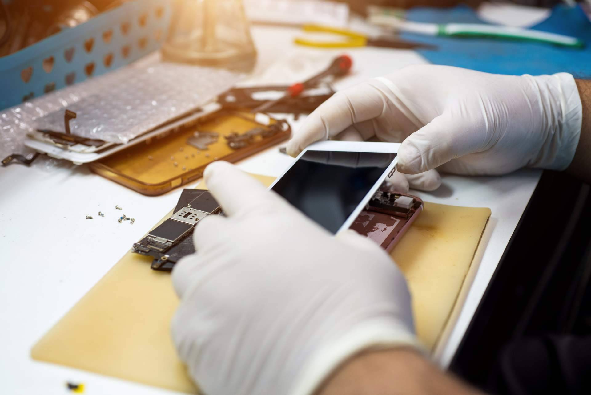 InforMovil 2.0 lleva 7 años ofreciendo servicio de reparación de iPhones a sus clientes
