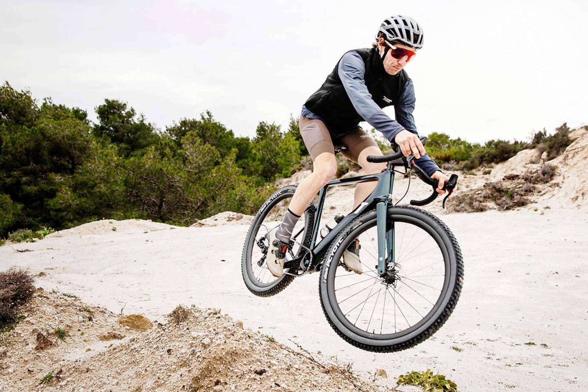 Diferentes tipos de bicicletas gravel con Sanferbike