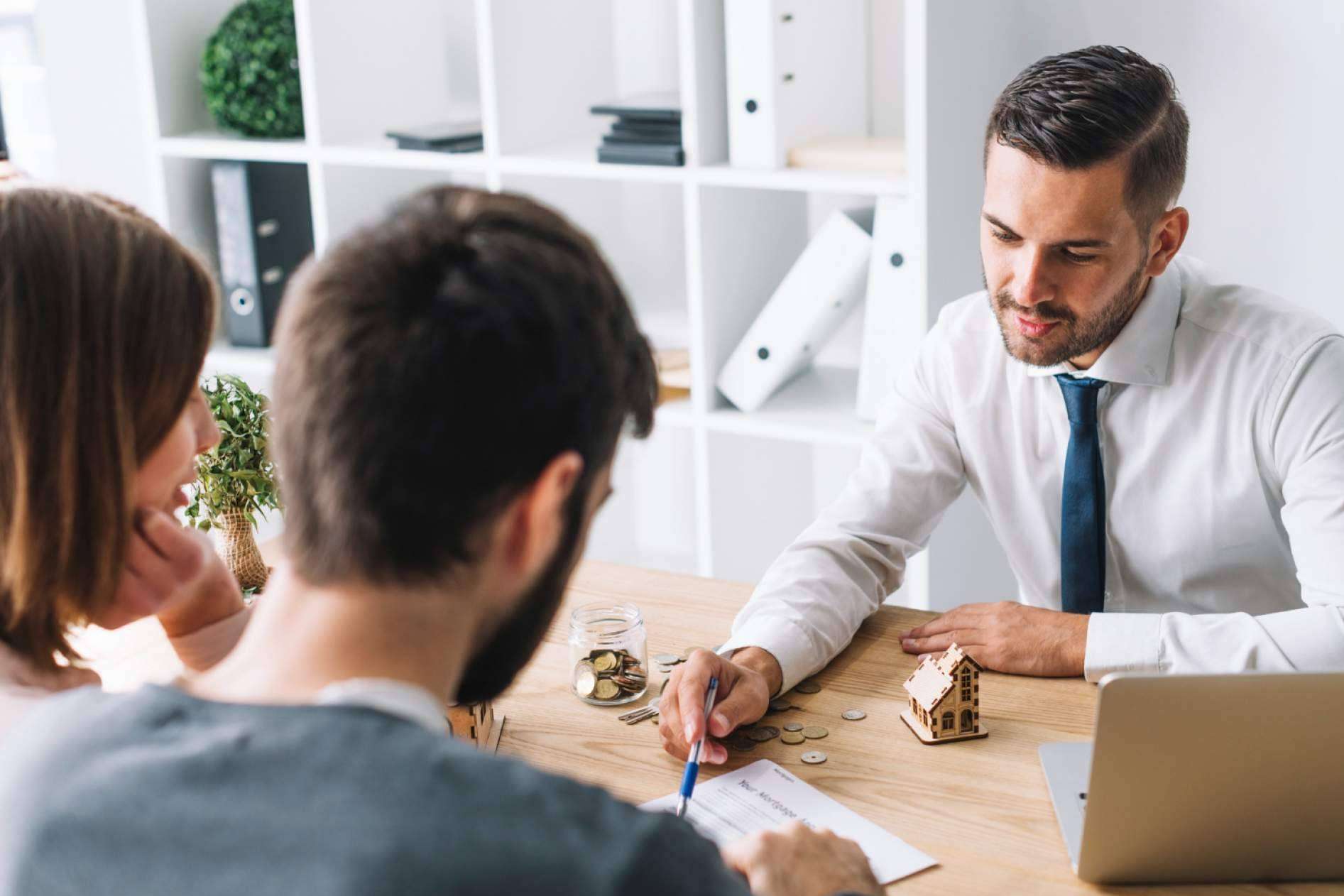 Vostra Casa está buscando asesores inmobiliarios que se unan a su equipo de profesionales