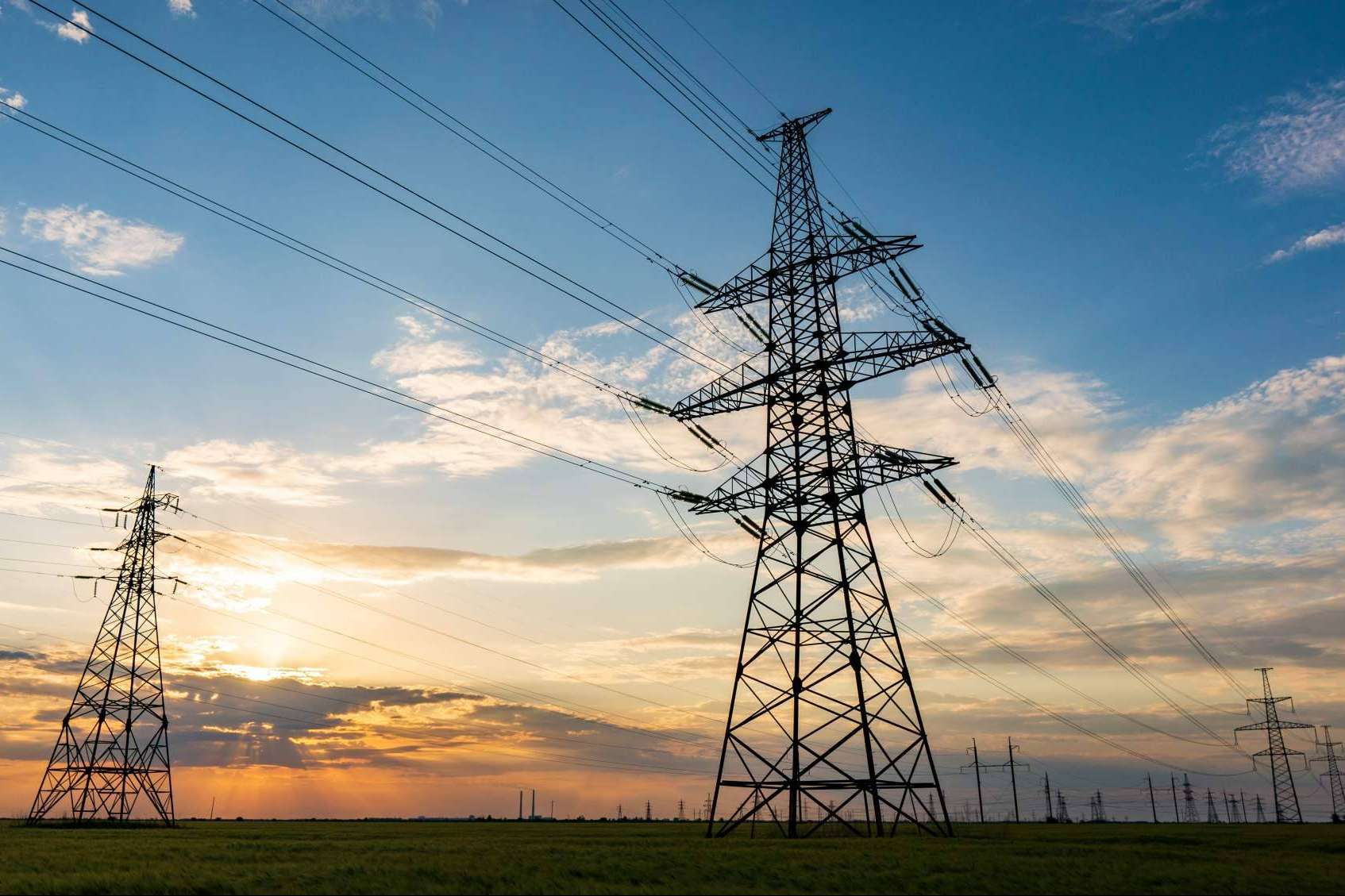 ¿Cómo elegir tarifas de luz y gas competitivas para pequeños negocios y el hogar?