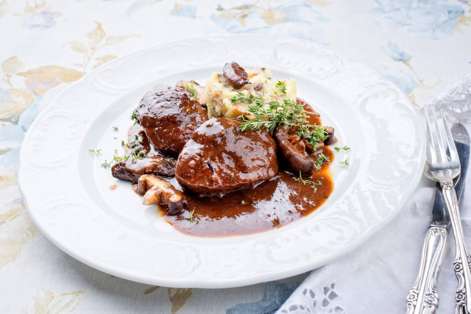 En La Thermomix presenta una deliciosa receta de carrillada en la Thermomix