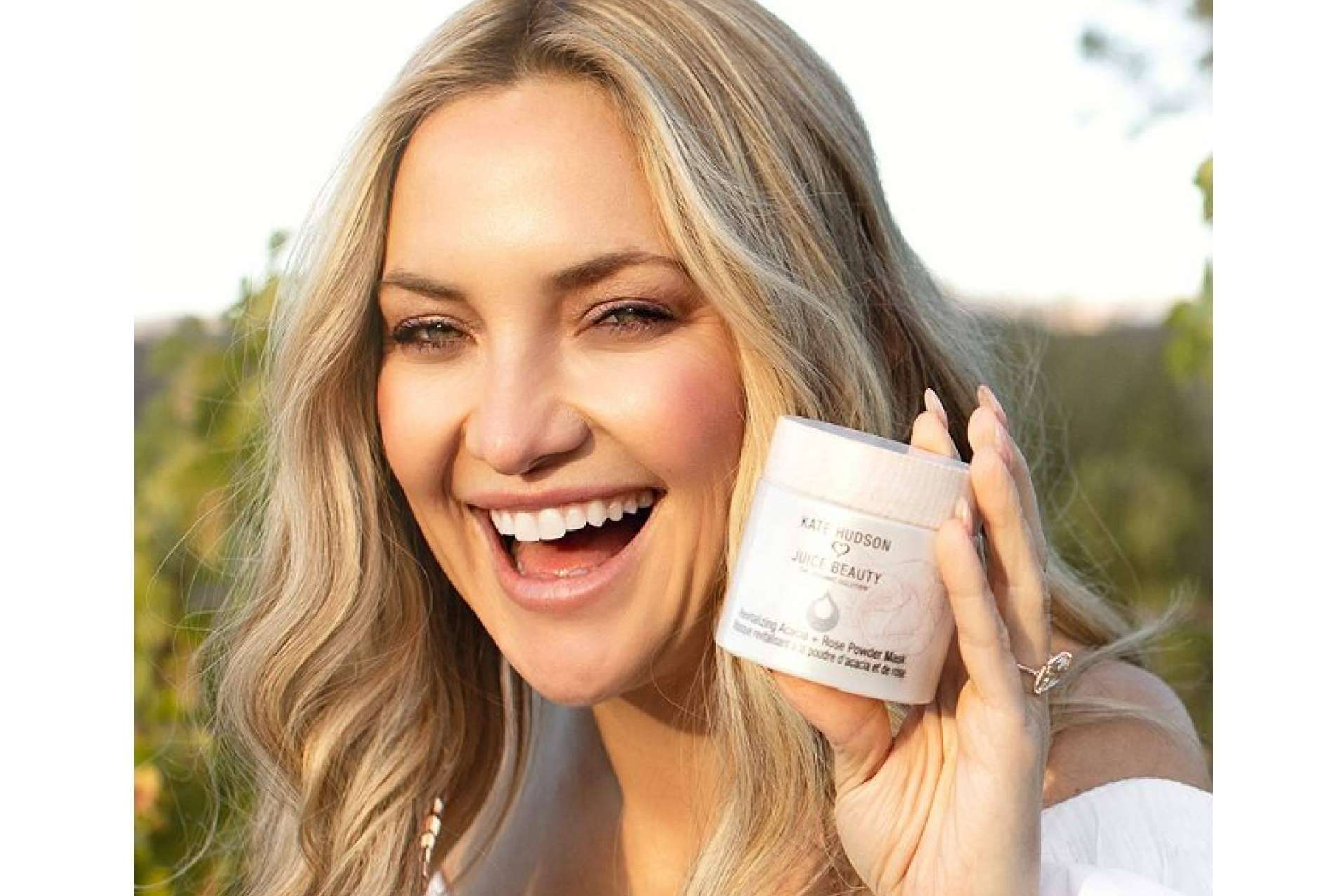 Juice Beauty, una marca americana de cosmética natural disponible en Maikai
