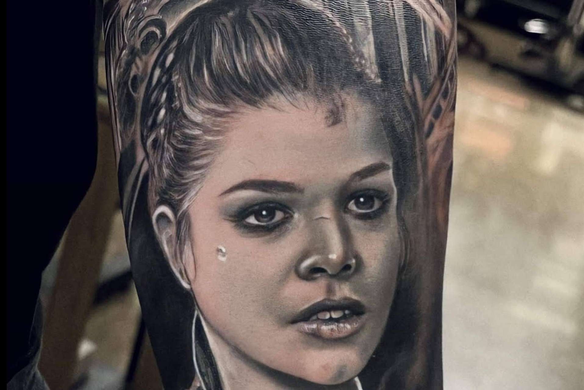 El tatuador Víctor Piedrahita y los tatuajes realistas que realiza