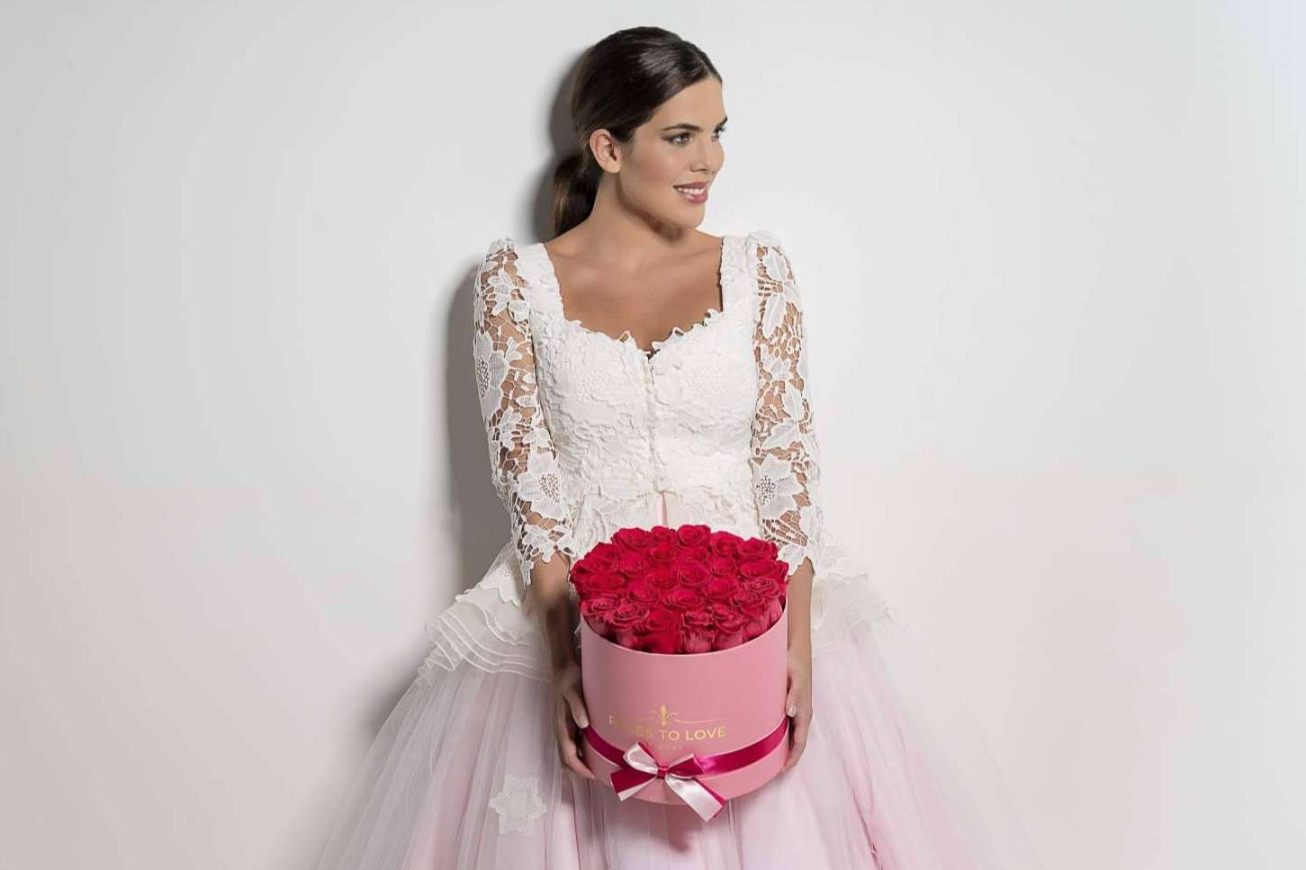 La empresa experta en rosas preservadas para empresas, eventos, hoteles y restaurantes, Roses to Love
