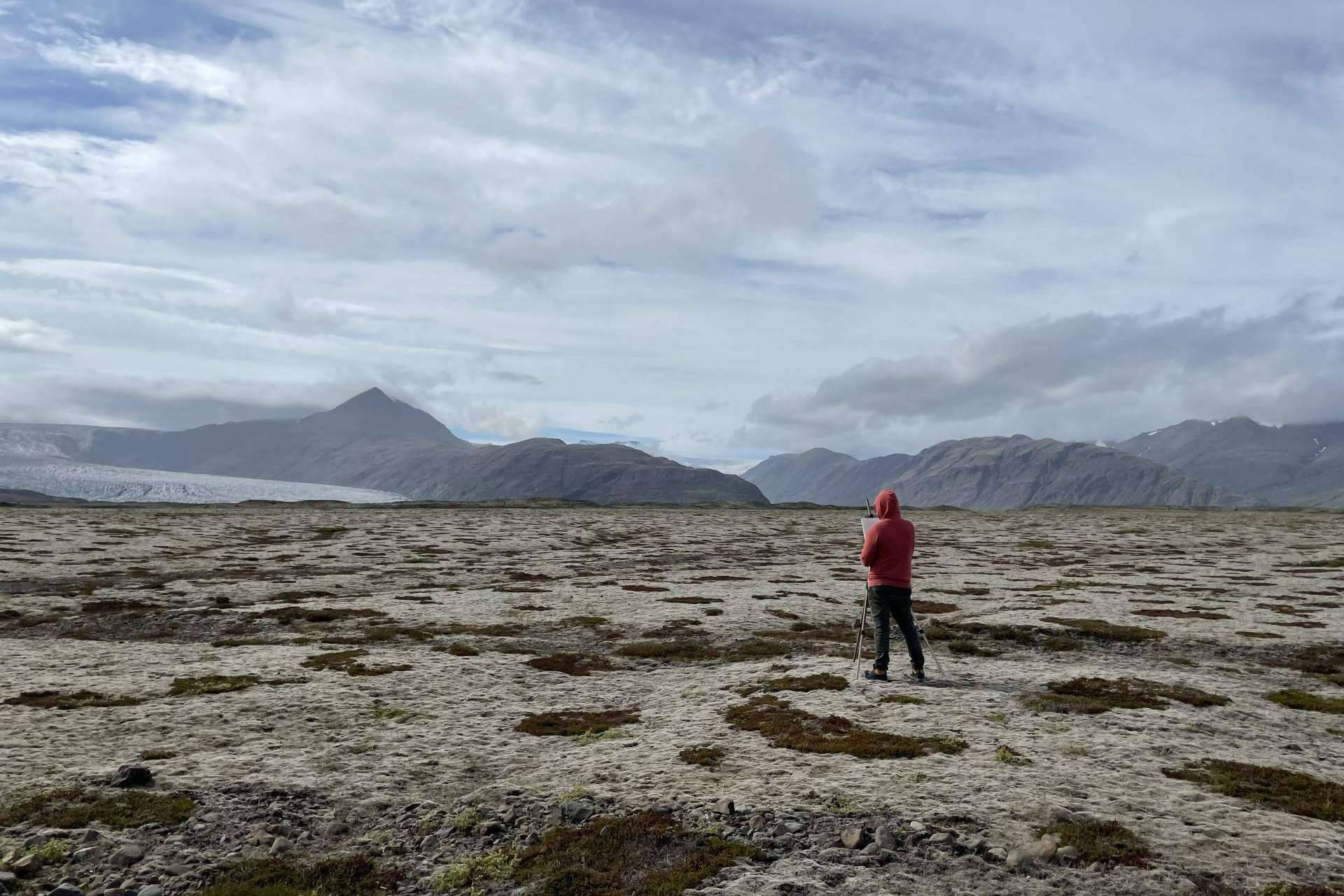 Vicente García Fuentes triunfa en Islandia con sus obras de acuarela