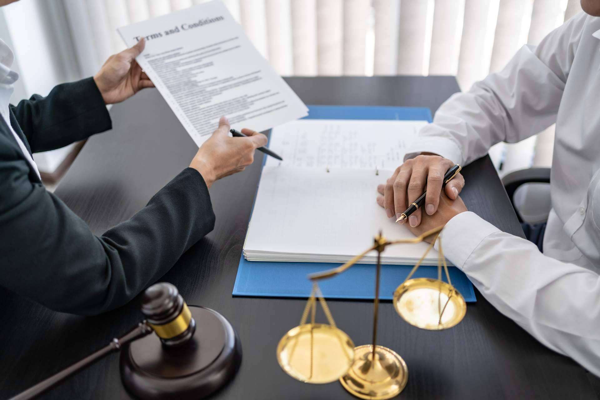 ¿Qué protección ofrece registrar una marca a la empresa?