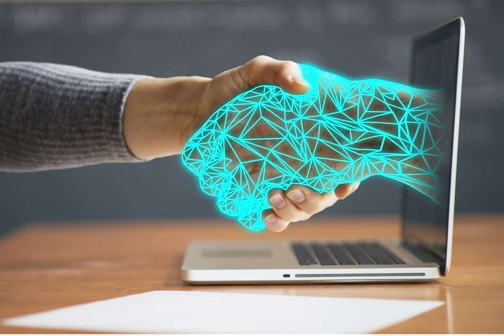 iurny ayuda a acelerar la transformación digital de un negocio