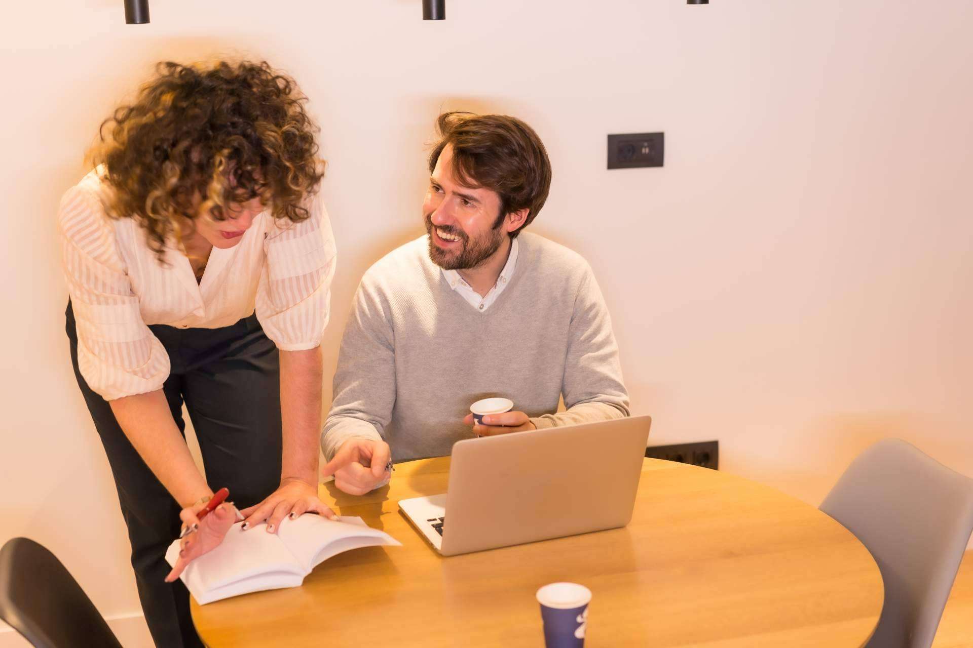 Summum Marketing, sus agentes digitalizadores brindan un servicio completamente personalizado