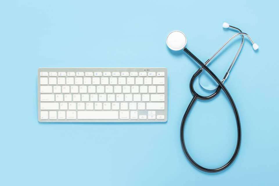 Enfermería Evidente, una de las academias de formación acreditada para profesionales sanitarios más reconocidas