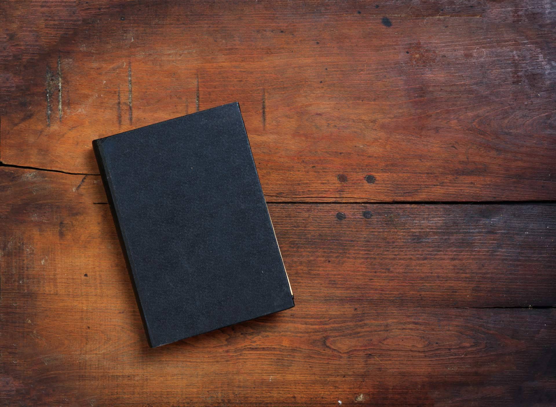 La importancia de diseñar una cubierta de libros única para atrapar al lector