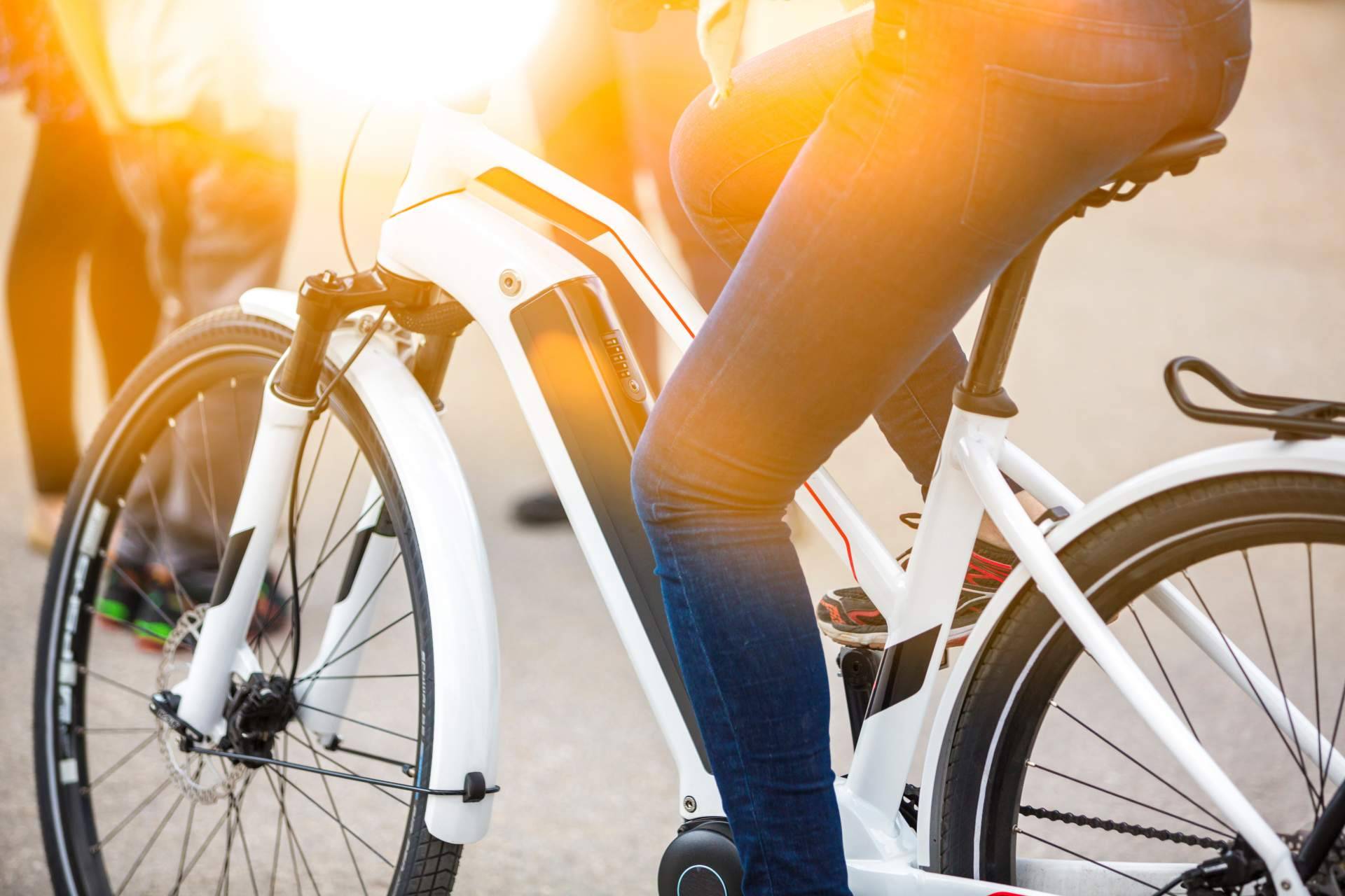 Emotobike, las bicicletas eléctricas que permiten recorrer la ciudad y ahorrar gasolina