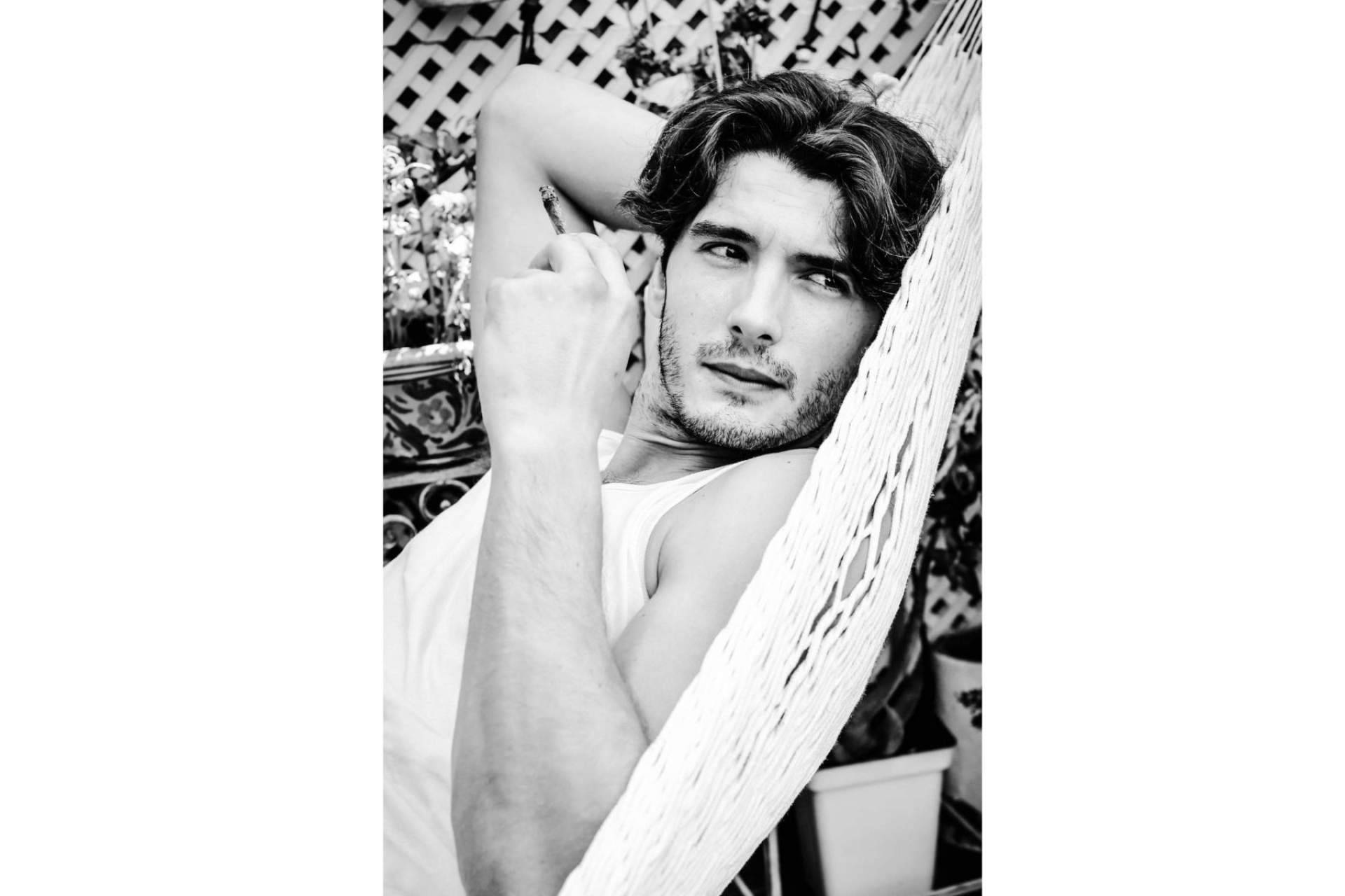 ¿Por qué contratar a un fotógrafo profesional para encontrar pareja?, por Nicoleta Lupu Agency