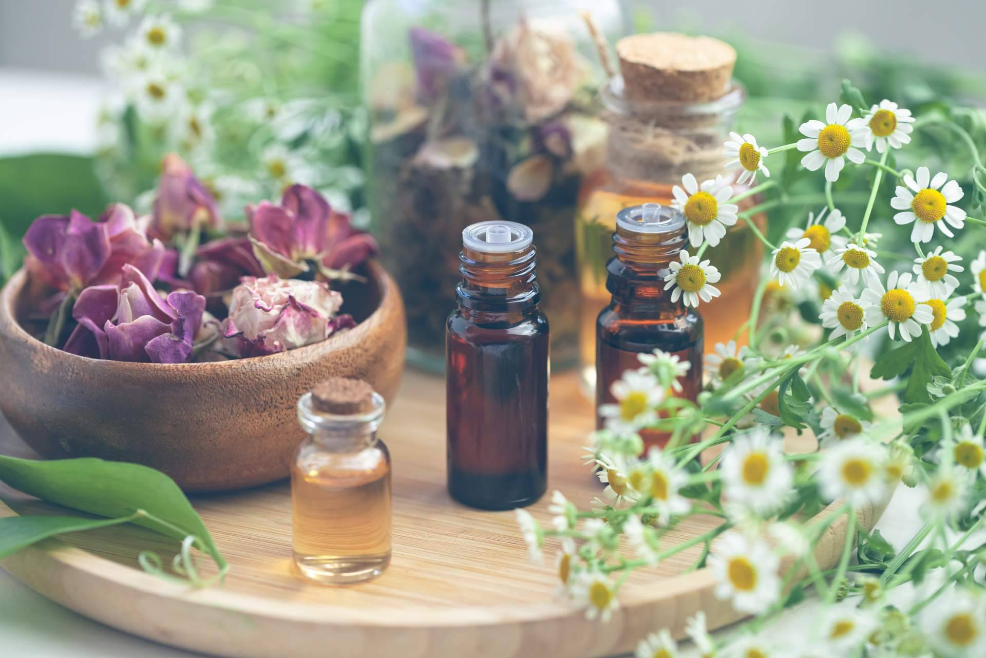 El amplio catálogo de productos de aromaterapia disponible en La Luna de Buda