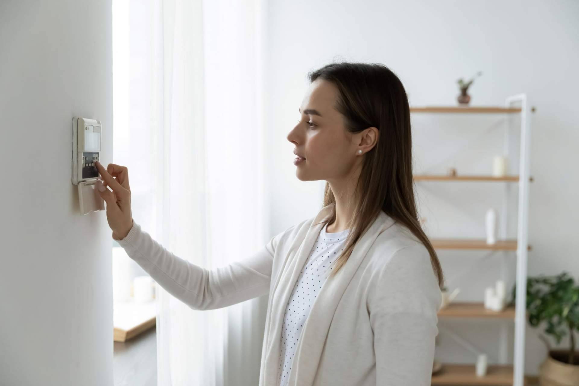 ¿Cuánto cuesta tener una alarma en casa?, por Alarmas JM
