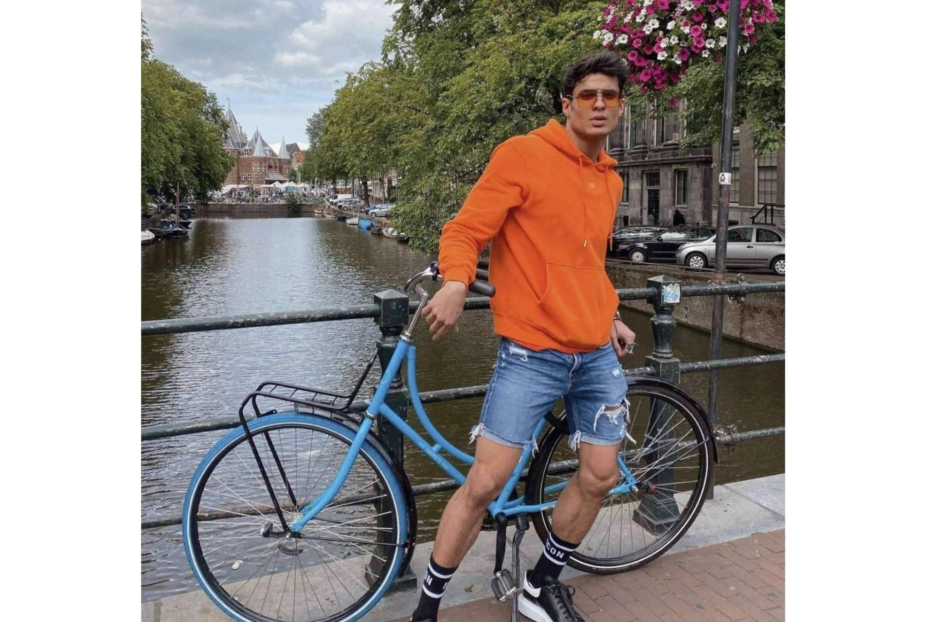 El joven cubano Yunier Acosta es un modelo y creador de contenido que se abre paso al emprendimiento