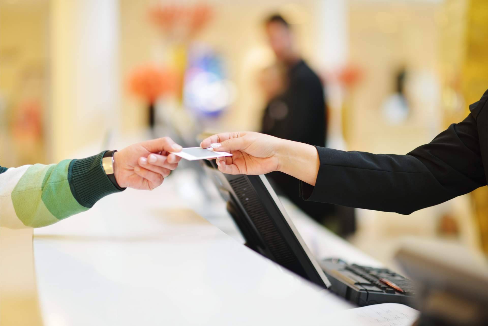 Planes de incentivos para un up-selling hotelero óptimo, por Deepupsell