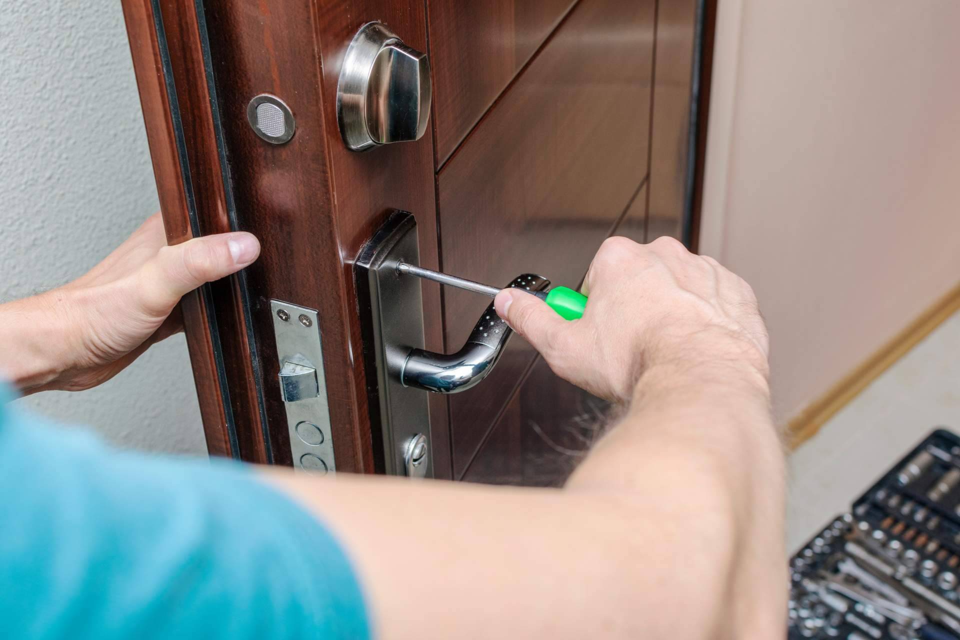 Casellas Cerrajeros 24H ofrece servicios de cerrajería en Barcelona y sus alrededores
