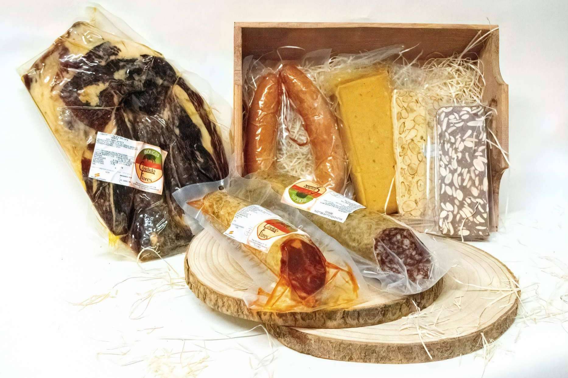 El Zurrón Charro explica los principales motivos por los que regalar lotes de productos gourmet en Navidad