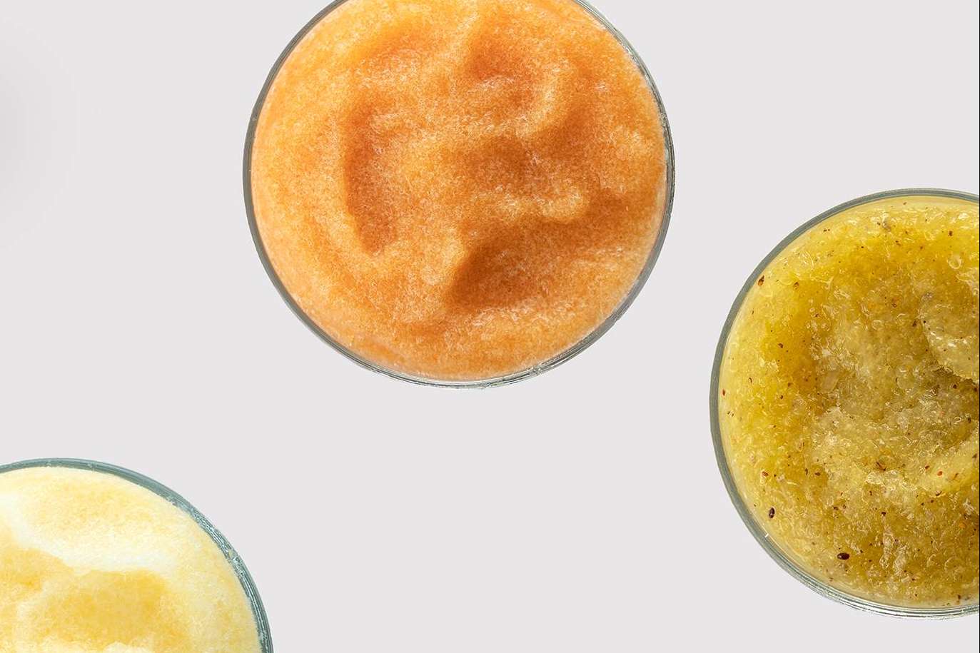 La compañía Granny ofrece granizados de fruta 100 % naturales