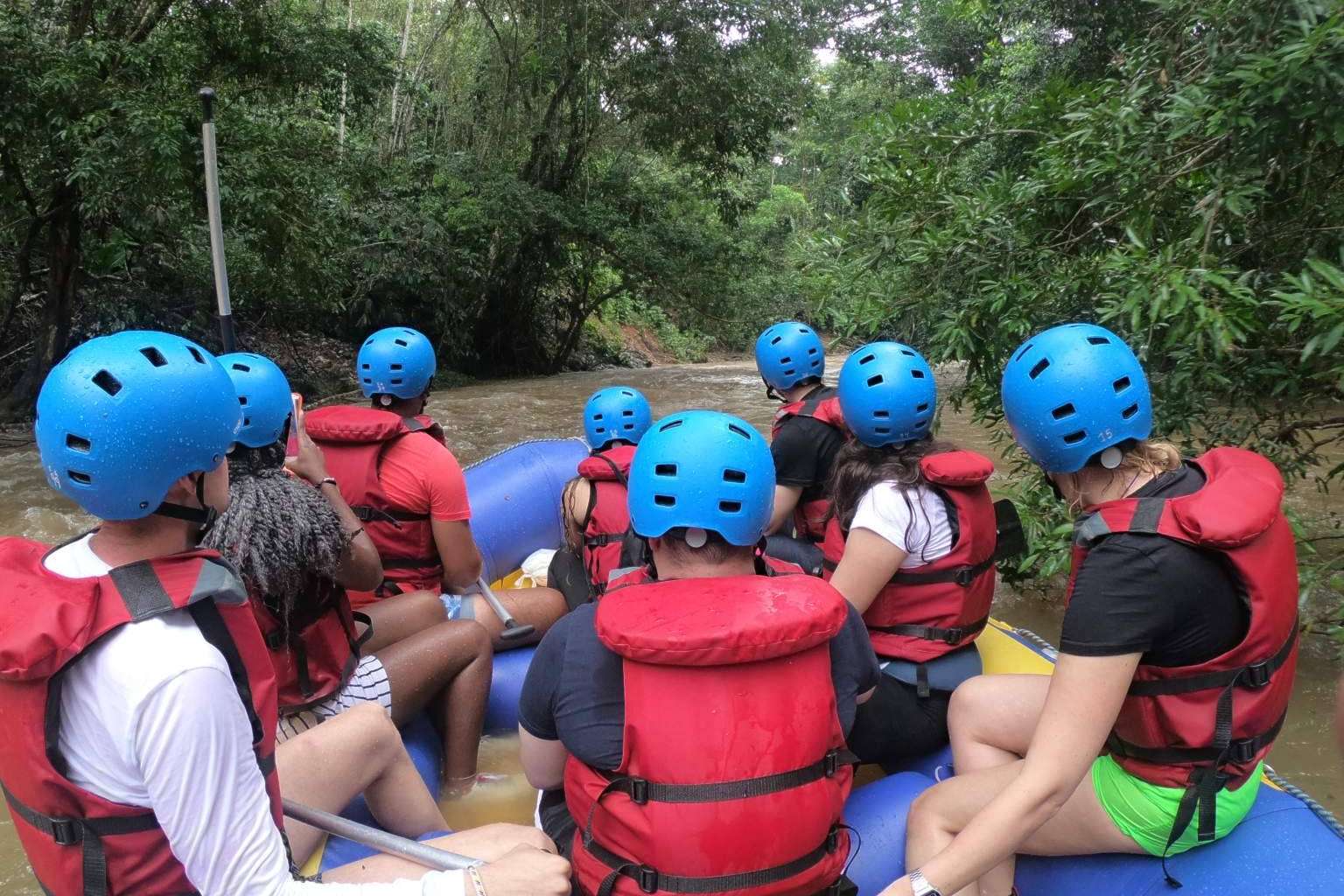 Transfers & Tours sobre la importancia de viajar a Colombia con un operador con experiencia
