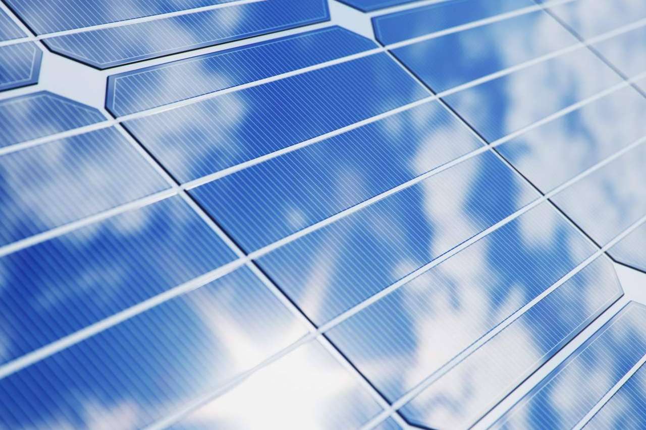 ¿Qué ahorro supone la instalación de placas solares en Málaga?, por la firma Energías Lumilec