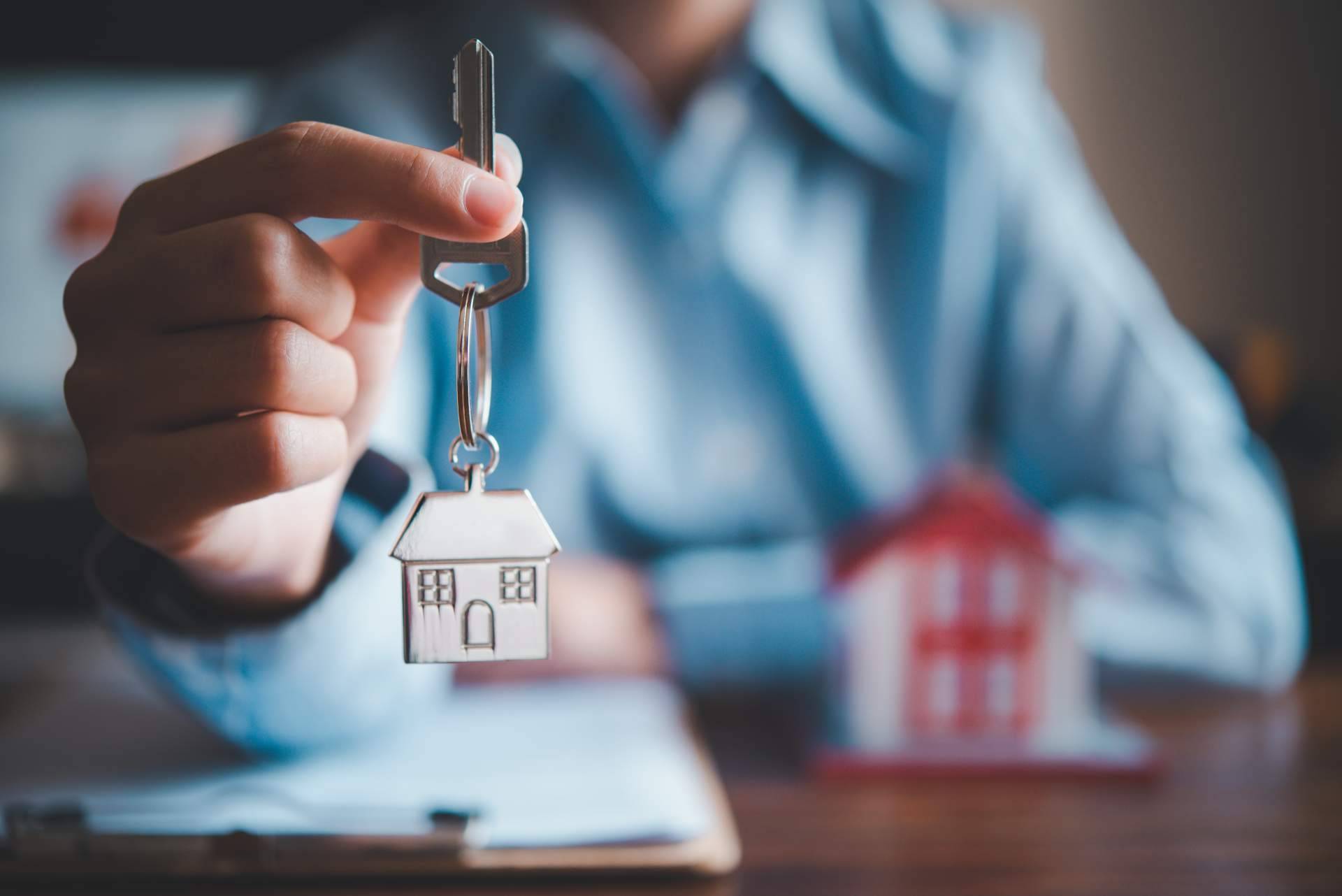 Cano & Pujol, 20 años, la inmobiliaria dedicada a la venta de fincas en Sant Cugat