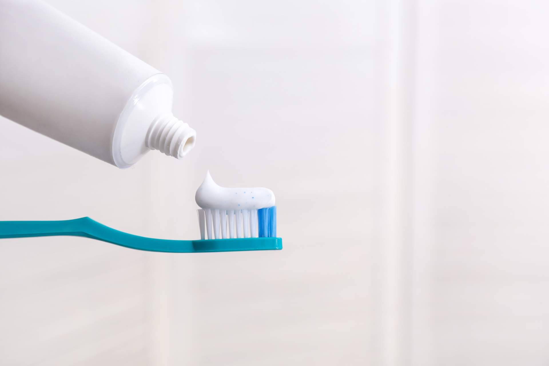 FarmaSky ofrece trucos expertos para dar con la mejor higiene interdental
