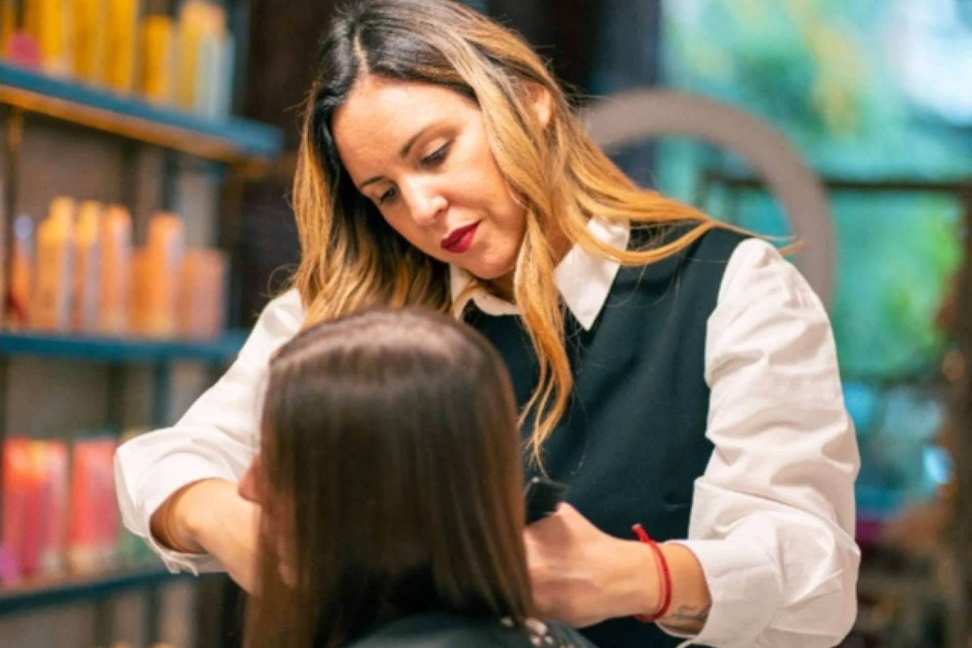 Nanoplastia, el tratamiento de alisado capilar que realiza Level Hair Salon en Madrid (Torrelodones, Collado Villalba, Guadarrama, Moralzarzal, Alpedrete, las Rozas)