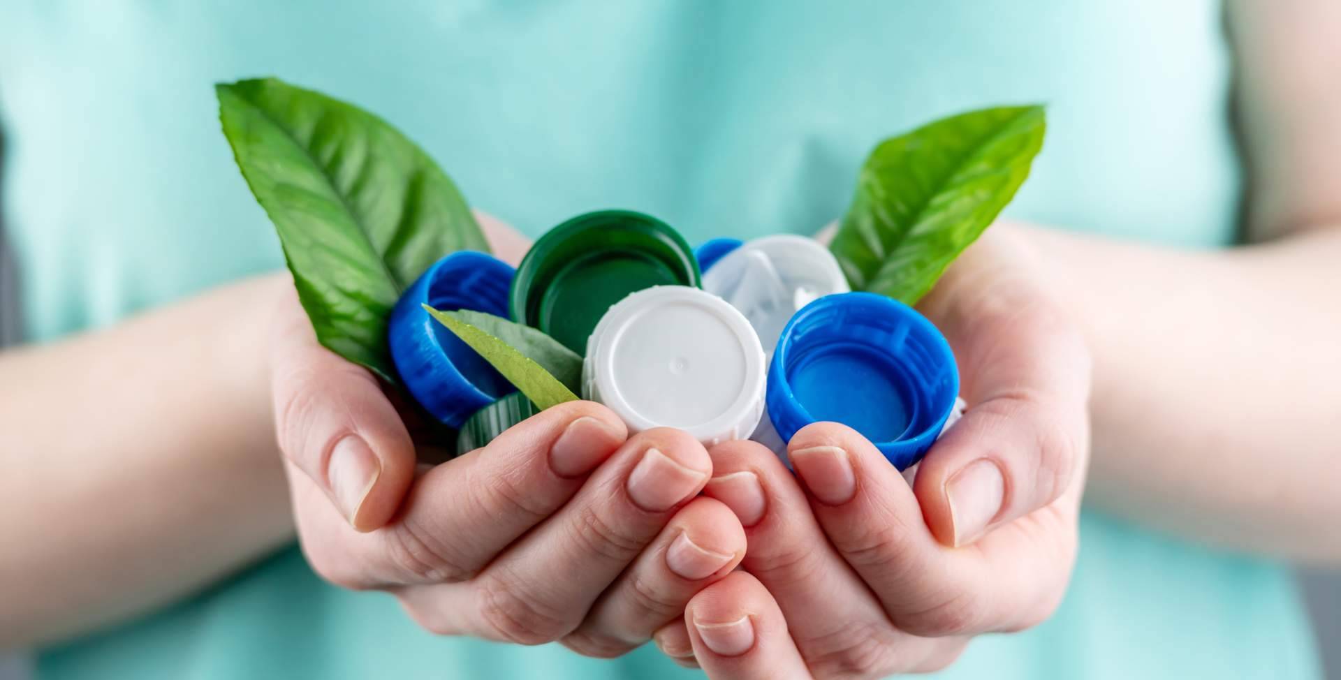'Tapones para una nueva vida', el proyecto solidario en el que El Pallol y la Fundación SEUR aúnan fuerzas