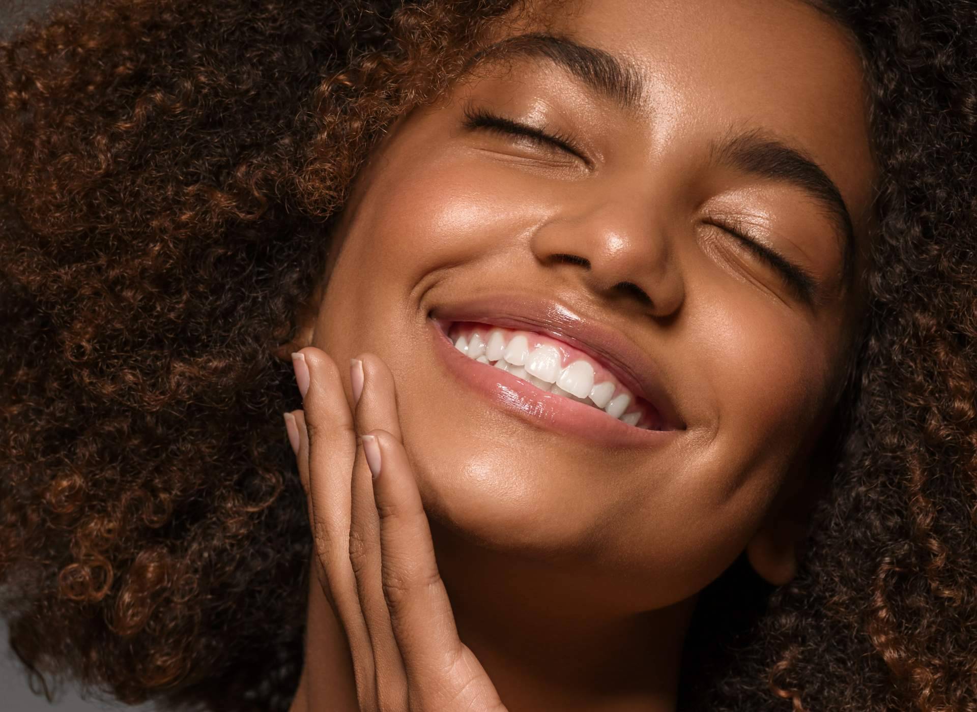 Los productos de la marca cosmética Perricone están disponibles en el catálogo 2023 de Farmacia Laura Garín