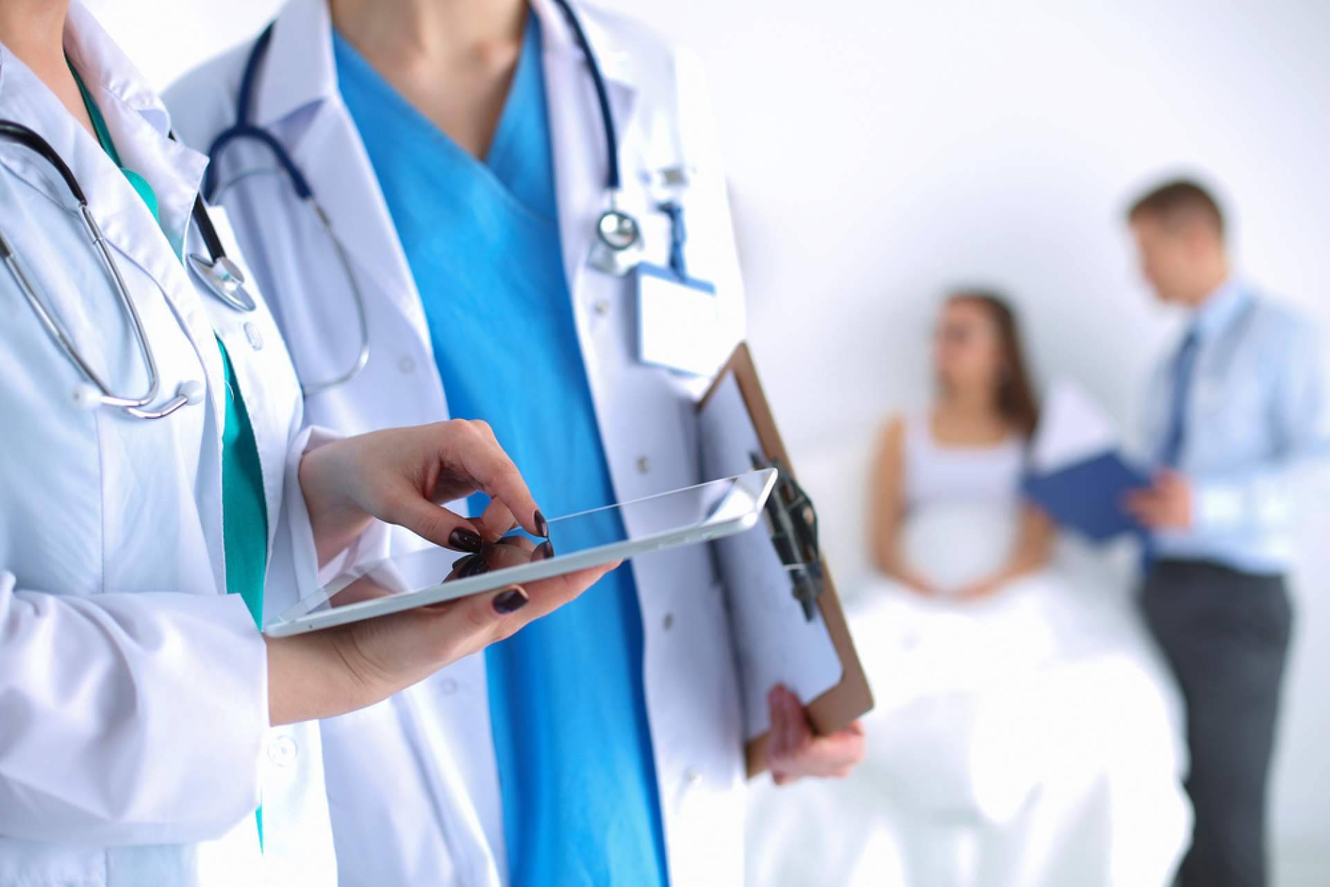 AULACEM sobre las salidas profesionales en el entorno sanitario