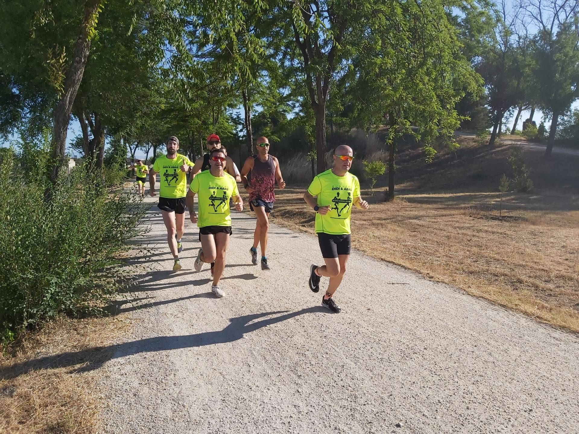 En qué consiste el club de corredores de la escuela Desafío Running Móstoles
